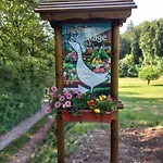Πανσιόν The Duck's 3*